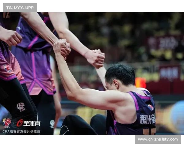 浙江稠州金租战胜福建晋江文旅,外援琼斯贡献14分15篮板。 浙江稠州金租战胜福建晋江文旅,外援琼斯贡献14分15篮板。